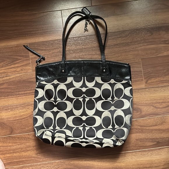 Coach bag - Picture 2 of 8